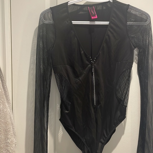 sexy mesh cutout bodysuit - Picture 5 of 9